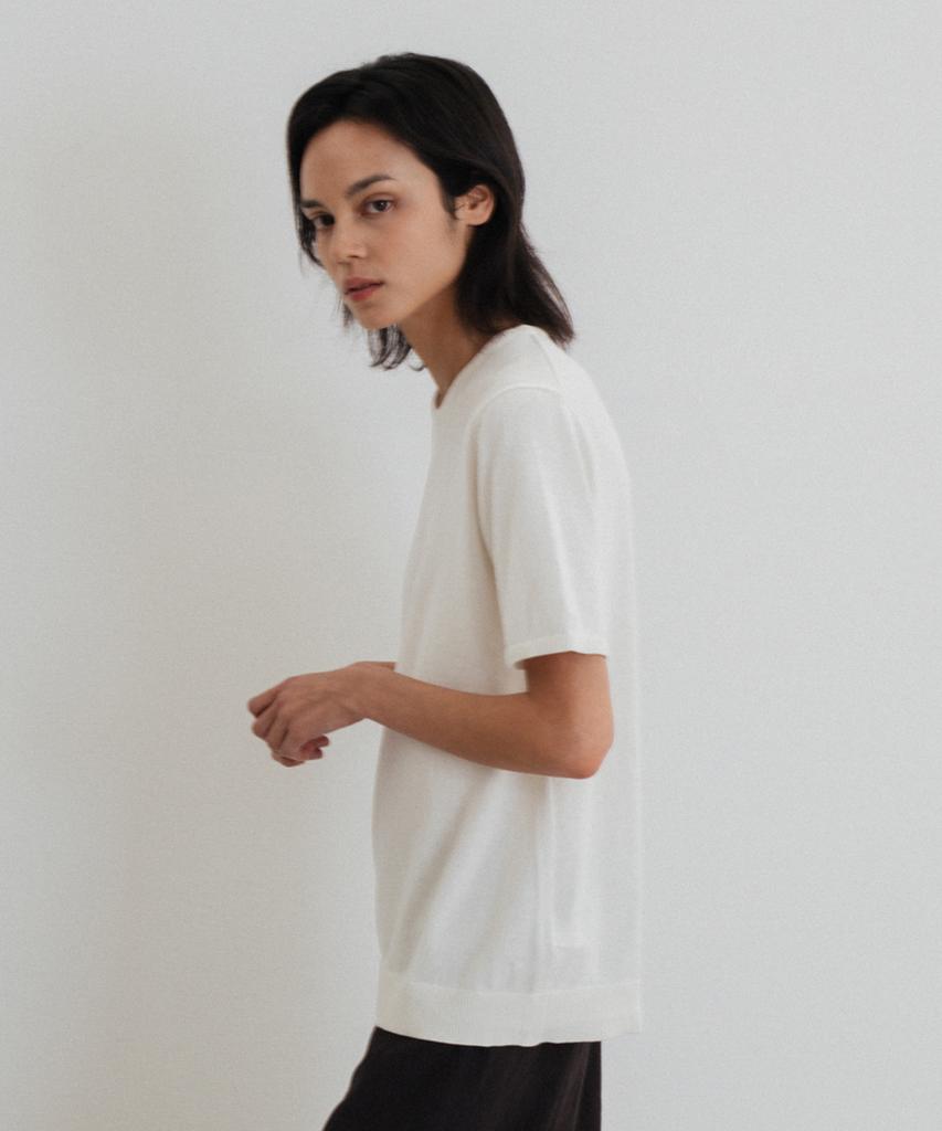Beullaengkeulumumeon Over Half Knit_Ivory