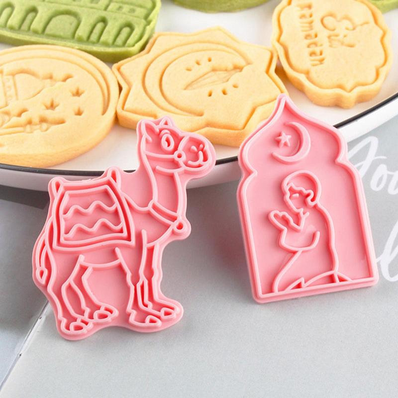 8Pcs Eid Mubarak Cookie Cutters Mold Biscuit Stamp Mould Ramadan Kareem Decoration Islamic Muslim Party DIY Cake Baking Tools