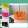Modische PVC-Schultertasche mit großer Kapazität und Magnetverschluss, ideal für den täglichen Gebrauch und Reisen