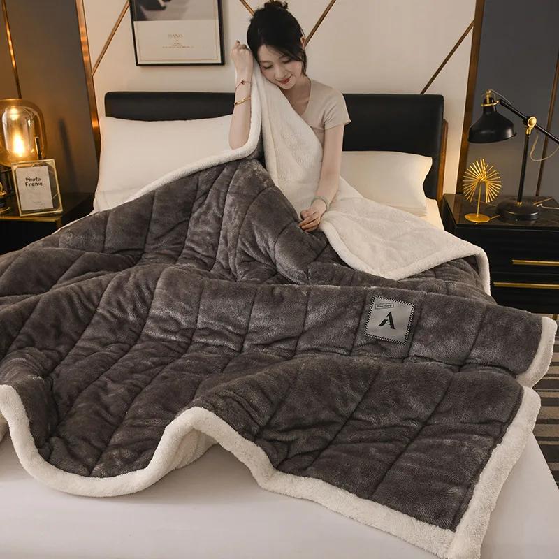 Super měkká hřejivá deka tepelná třívrstvá vážená sametová jednobarevná přikrývka na postel fleecová deka přehoz na postel pro dospělé zimní