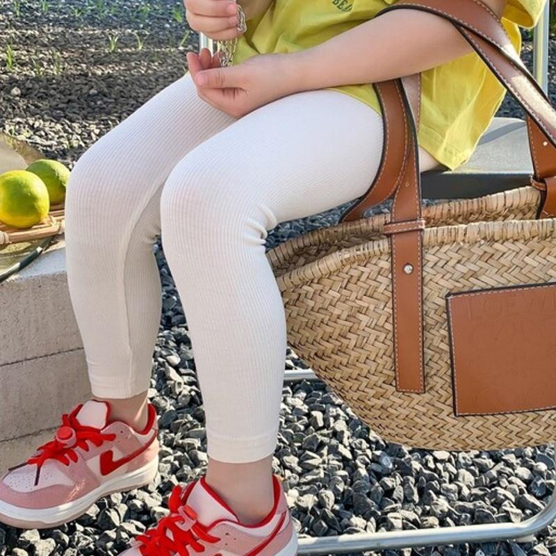 

Детские леггинсы, укороченные брюки для девочек, тонкие детские брюки карамельного цвета 90 белый