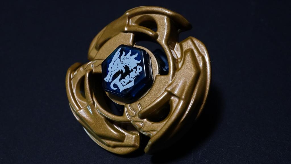 El Drago Limited Metal Fight Beyblade Blade Bakuten HMS Burst Spinning Action Toy (First Generation, Edition) (Meta Beyblade, 4D, Zero-G, X) - Toy,