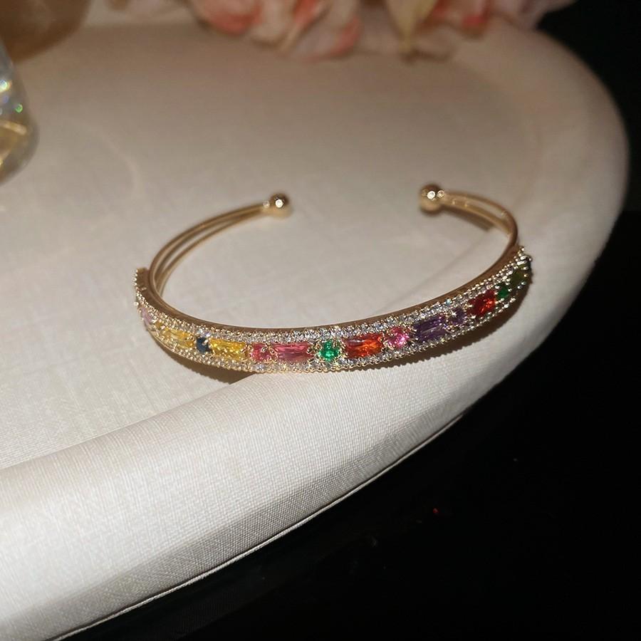 Super Flash Zircon Round Heart-shaped Flower Multi-layer Open Bracelet Exquisite and Beautiful Bracelet Light Luxury Jewelry Women