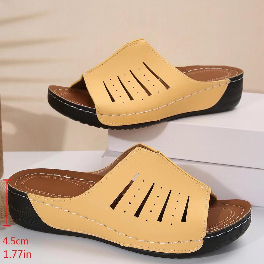Foreign Trade Cross-border Platform Sandals Women's New Summer Large Size Flat-bottomed Slippers Beach Cool Slippers
