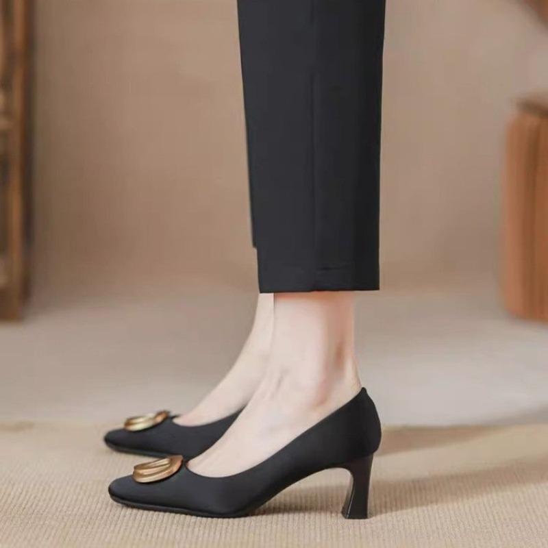 Temperament Commuter Thick Heel Women's Shoes Autumn New Single Shoes Satin Black High Heels Women