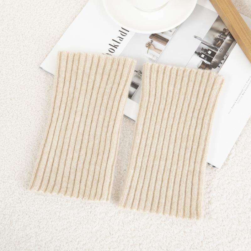 

Unisex All-Cashmere Seamless Wrist Support Sleeves - Warm, Protective for Hands & Wrists.