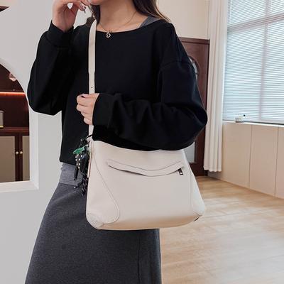 New Stylish and Simple Underarm Bag Large Capacity Solid Color Foreign Style Shoulder Bag Tote Bag Commuter Women Messenger Bag