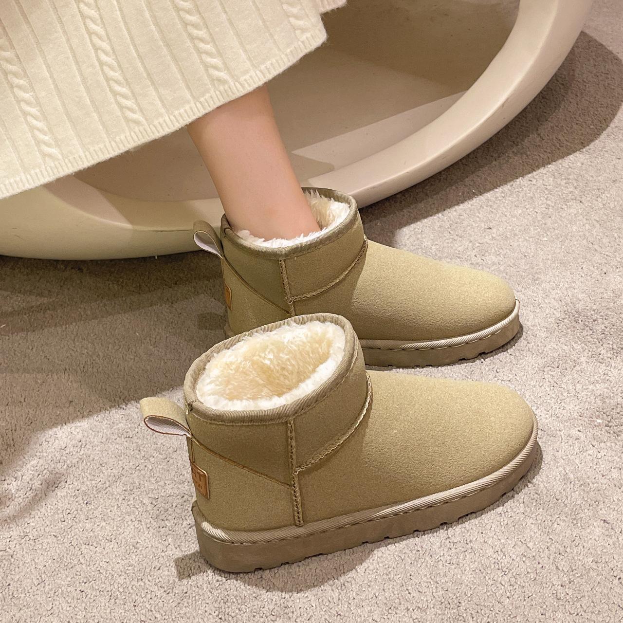 

Женские зимние новые ретро ботинки на меху с круглым носком, студенческие короткие хлопковые ботинки на плоской подошве 42