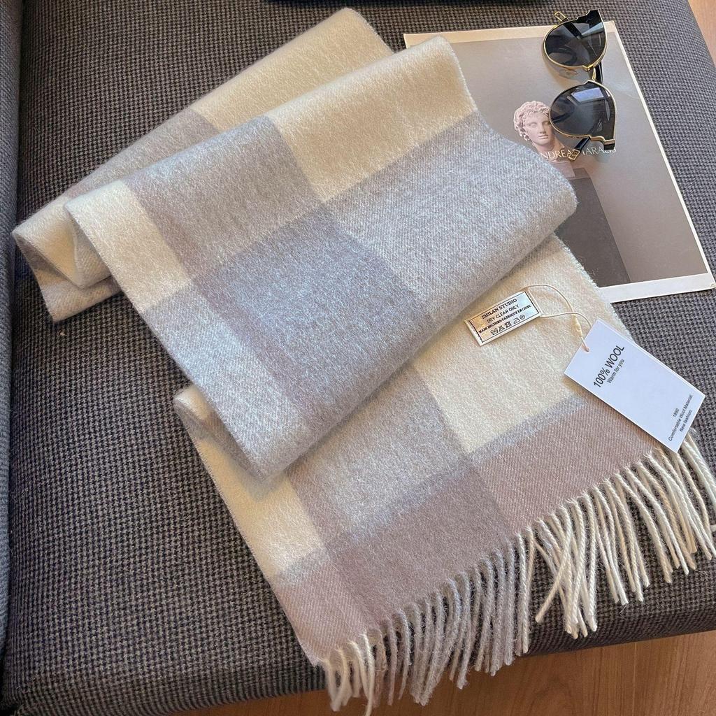 2025 Unisex 100% Wool Scarf: Versatile and Warm for Autumn & Winter