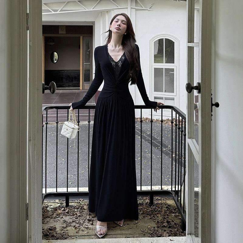 Pure desire deep V sexy lace splicing dress autumn and winter new temperament waist show figure A word long dress