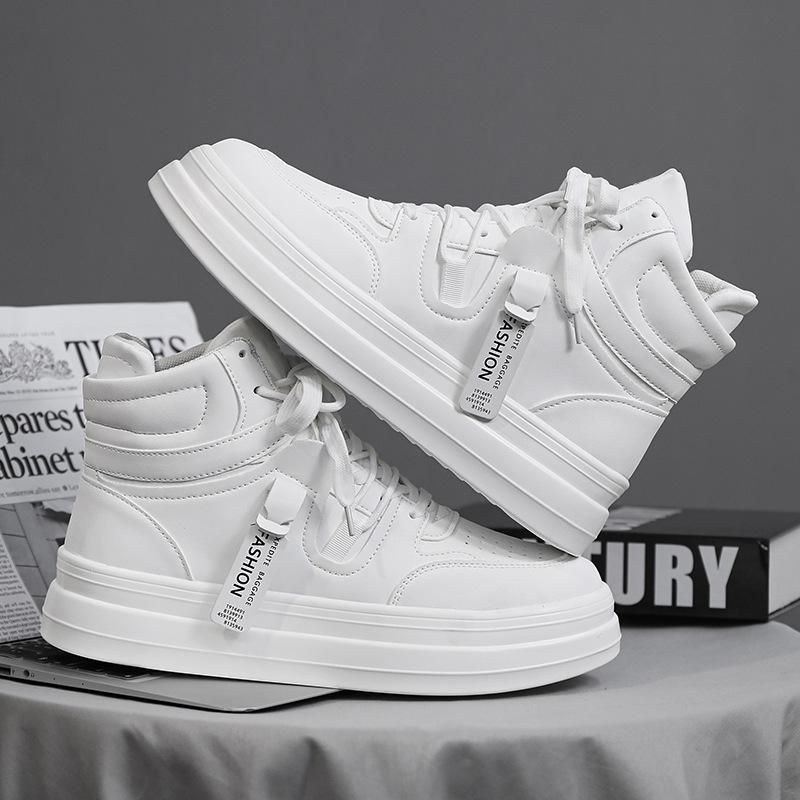Fashion 2025 New Spring Men‘s Boots Korean Version Fashion Casual Shoes High-Top Board Shoes White Zhongbang Short Boots Men's Sneakers