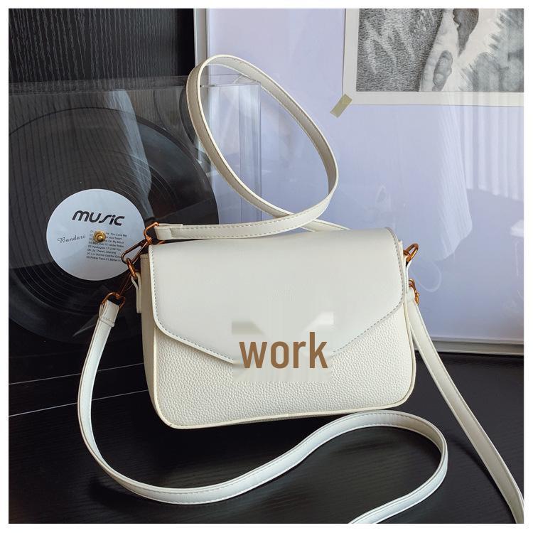 2025 Trendy Large Capacity Women's Saddle Crossbody Bag