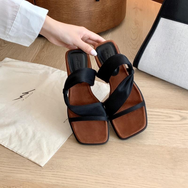 

Летние сандалии из овчины с квадратным носком, на высокой толстой подошве, с обхватом, женские сандалии для улицы, пляжные шлепанцы 40