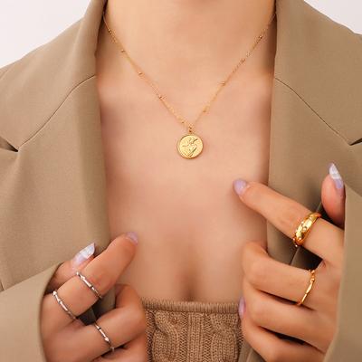Geometric Round Brand Pendant Necklace, Retro Fashion Simple Street Shot Collarbone Chain Titanium Steel Gold-Plated Jewelry P169