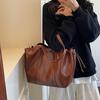 Large Capacity Women Shoulder Bag Fashion Versatile PU Leather Folded Drawstring Underarm Bag Texture Office Commuter Tote Bag CLE
