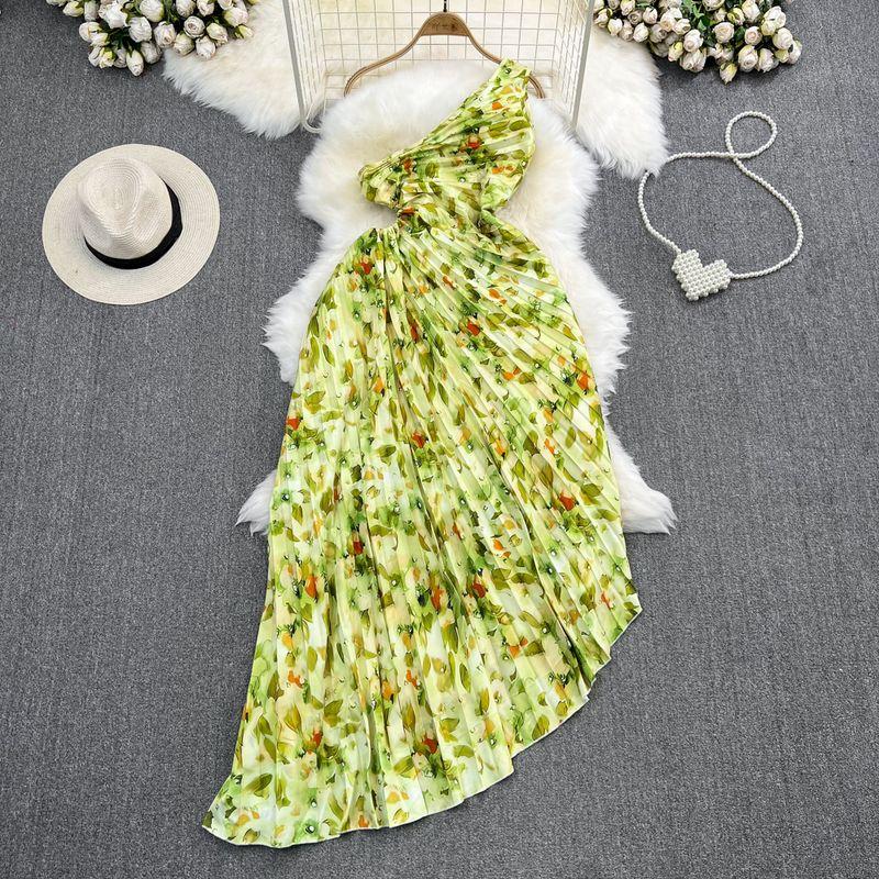 

Socialite Diagonal Collar A- line Seaside Holiday Floral Dress Green All yards