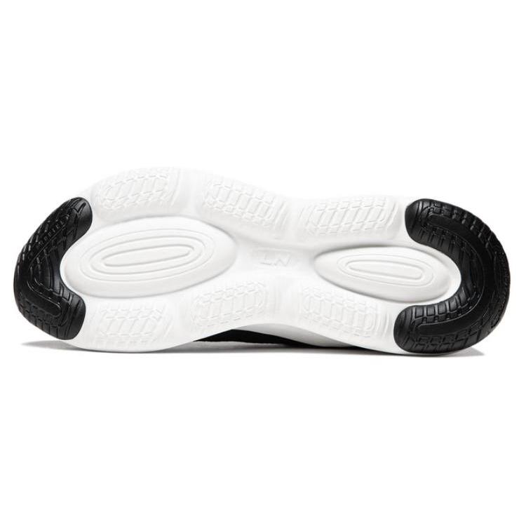 Li Ning Yunshu Cushioning Slip Resistant Abrasion Resistant Low top Casual Shoes Women's Black White AGLU170-3