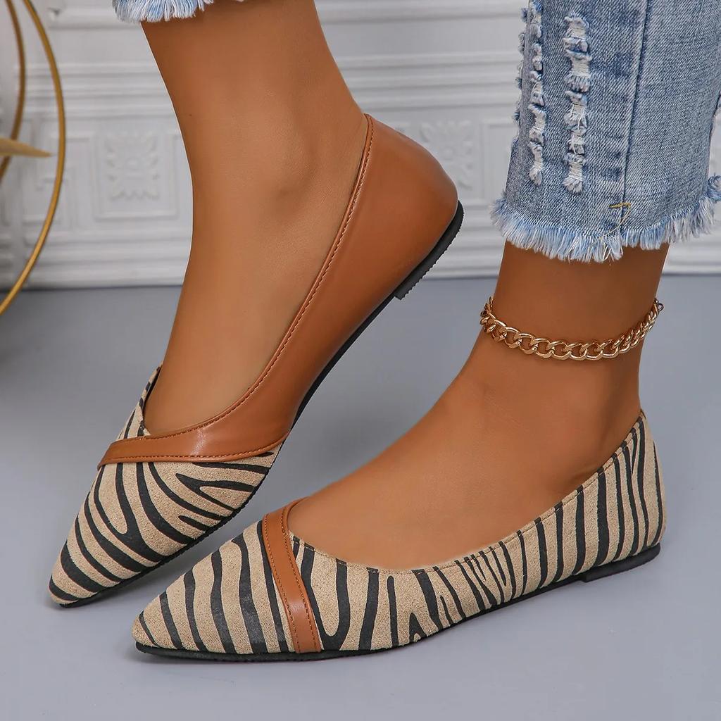 2024 Fashion New Woman Brown Stripe Shallow Pointed Toe Flats for Women's Walking Designer Casual Flat Shoes Zapatos De Mujer