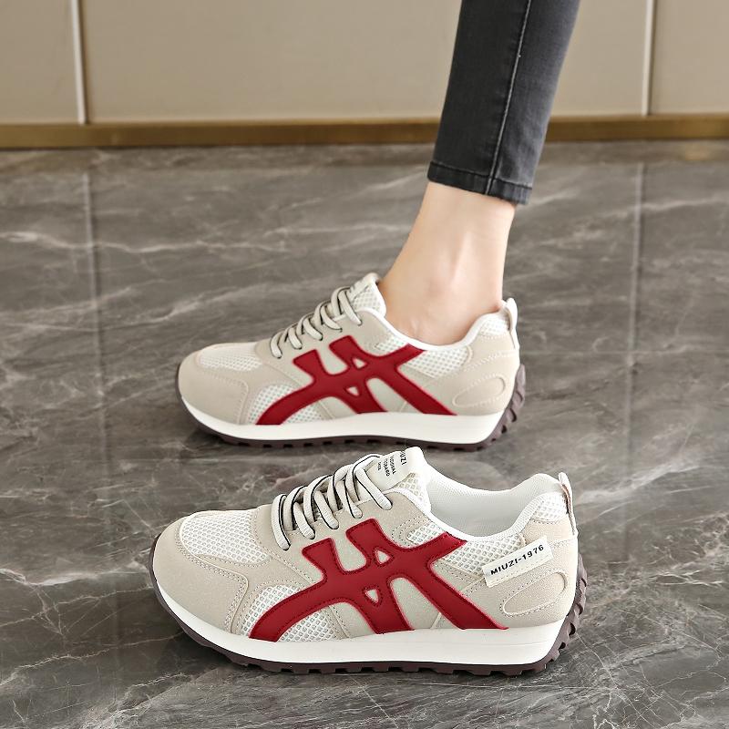 CRLAYDK Classic Sneakers for Women Lightweight Mesh Fashion Casual Trainers Summer Shoes Ladies Breathable Walking Sports Tennis