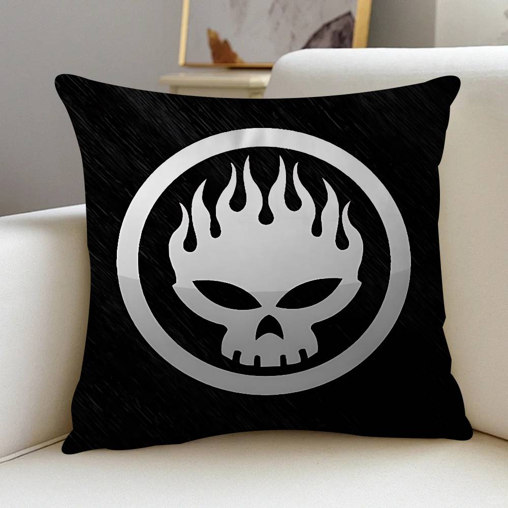 Punk Rock T-The O-Offspring Maple Design Cushion Cover Happy Autumn Harvest Decor Holiday Decorati Pillow Cover