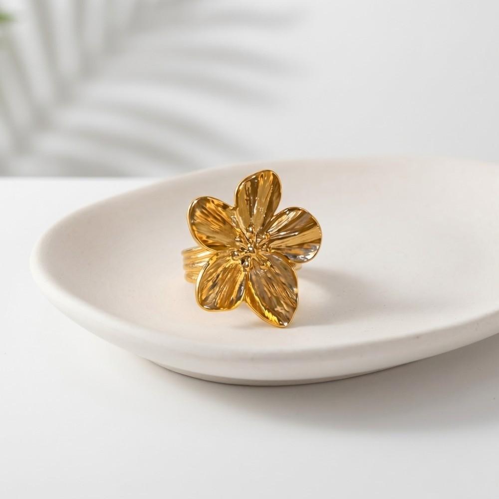 Exaggerated Metal Flower Opening Ring 5 Petals Finger Hand Ring Opening Finger Ring  Party Favors