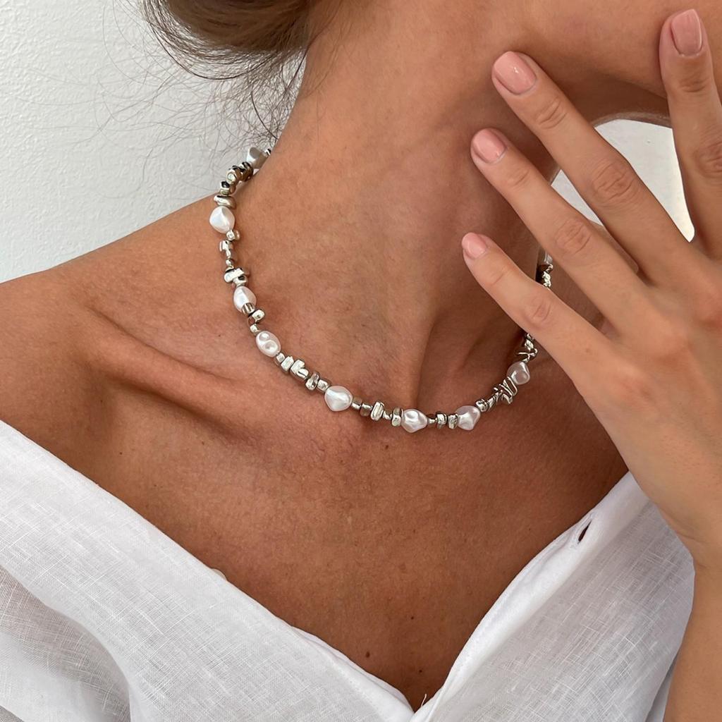 Irregular Pearl Beaded Choker Necklace Women Gold Color Fragment Metal Beads Collarbone Chain Minimalist INS Daily Neck Jewelry