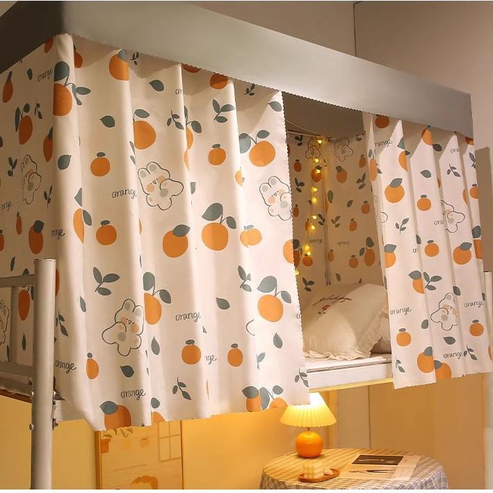 Nordické zatemňovací závěsy na postel pro vysokoškolské koleje - Mužské spodní lůžko