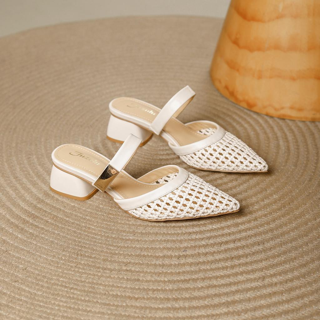French hollow bag head half slippers women's outer wear summer new one-word with pointed head with skirt thick heel woven sandals