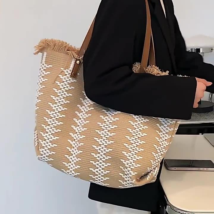 Large-capacity Canvas Bag, Tote Bag, Tassel Cotton and Linen Woven Women's Bag, Simple and Versatile Commuting Single-shoulder Bag