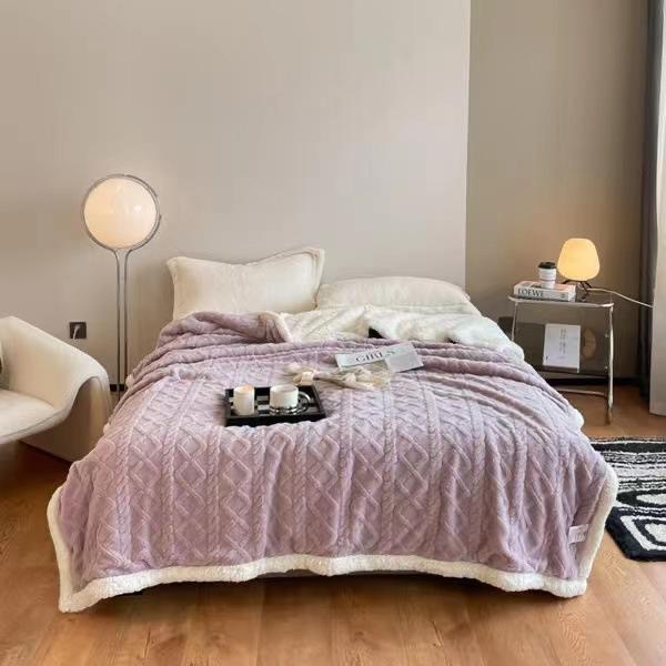 Tafu Velvet Blanket Is A Soft And Warm Thick Blanket That Is Comfortable , Measuring 200 X 230 Centimeters