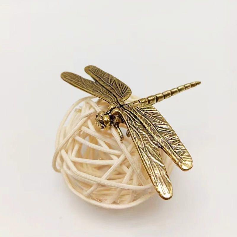Vintage Solid Copper Plated Handmade Bee Tea Pet Mini Carving Decor Office Desk Bookshelf Ornament Desktop Accessory