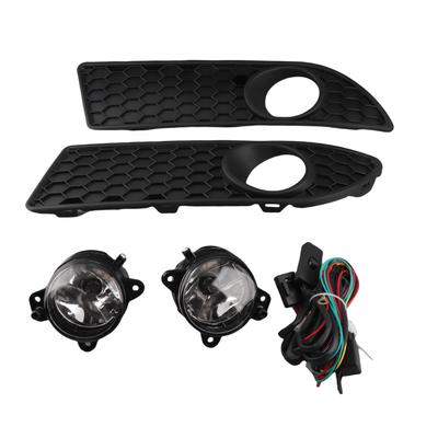1 Pair Front Fog Light With Bumper Grille 6Q0853666H ABS 12V Car Fog Lamp Replacement