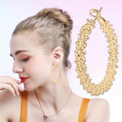 1Pair Hoop Earrings Lightweight Irregular Knotted Round Circle Hoop Earrings AVE