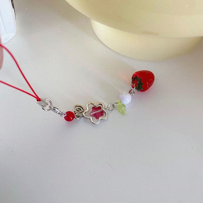 

Lightweight Sweet Cute Strawberry Keychain Cellphone Charm Lanyard Lovely Fruits Bag Chain for Girls Aesthetic Jewelry Props