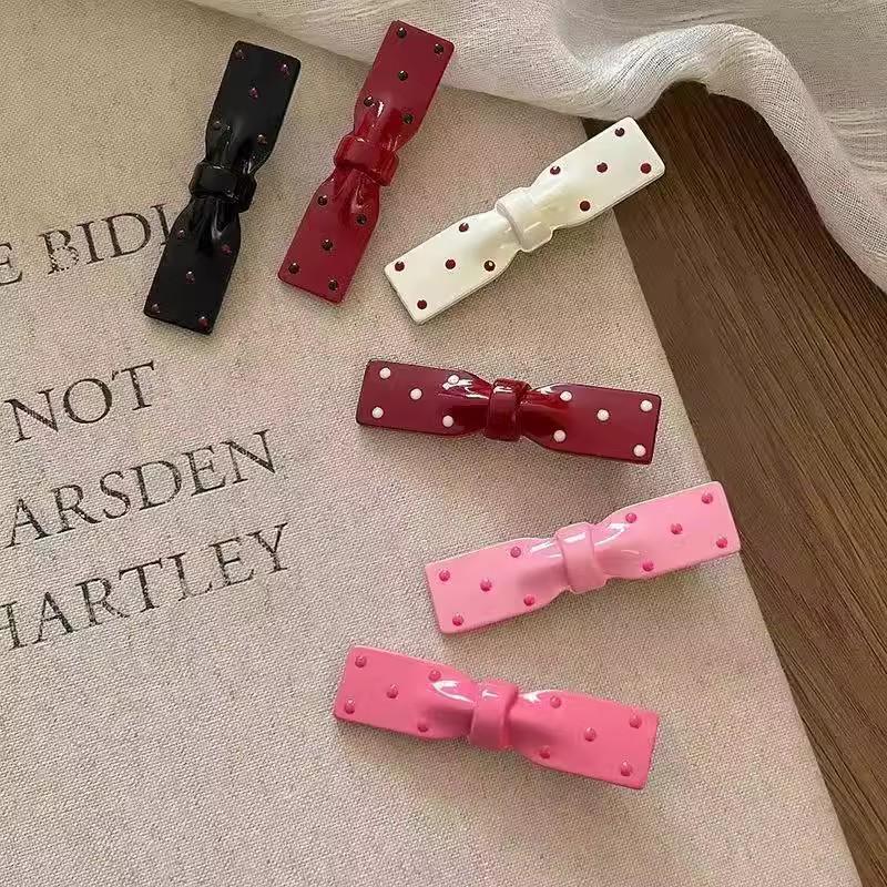 Pink Polka Dot Bowknot Hair Clip - Sweet Duckbill Accessory for Women & Girls