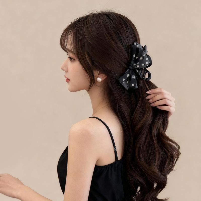 Korean Polka Dot Grey Bow Claw Clip: Stylish High-End Hair Accessory for Ponytails & Buns
