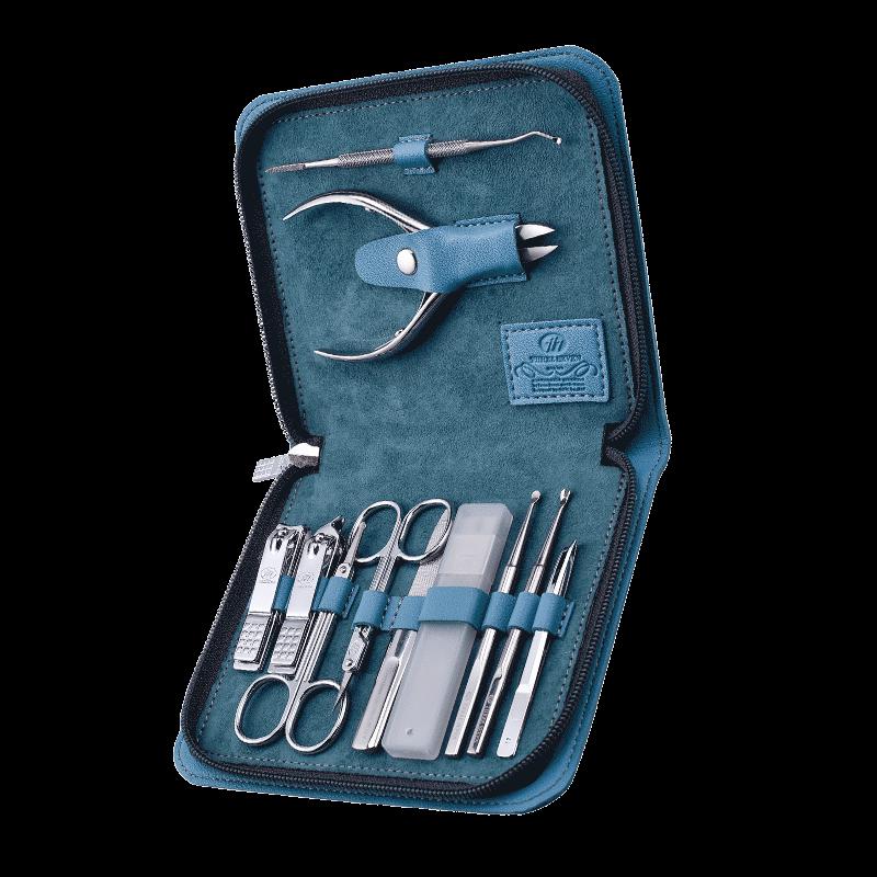 777 11-Piece Manicure and Grooming Kit