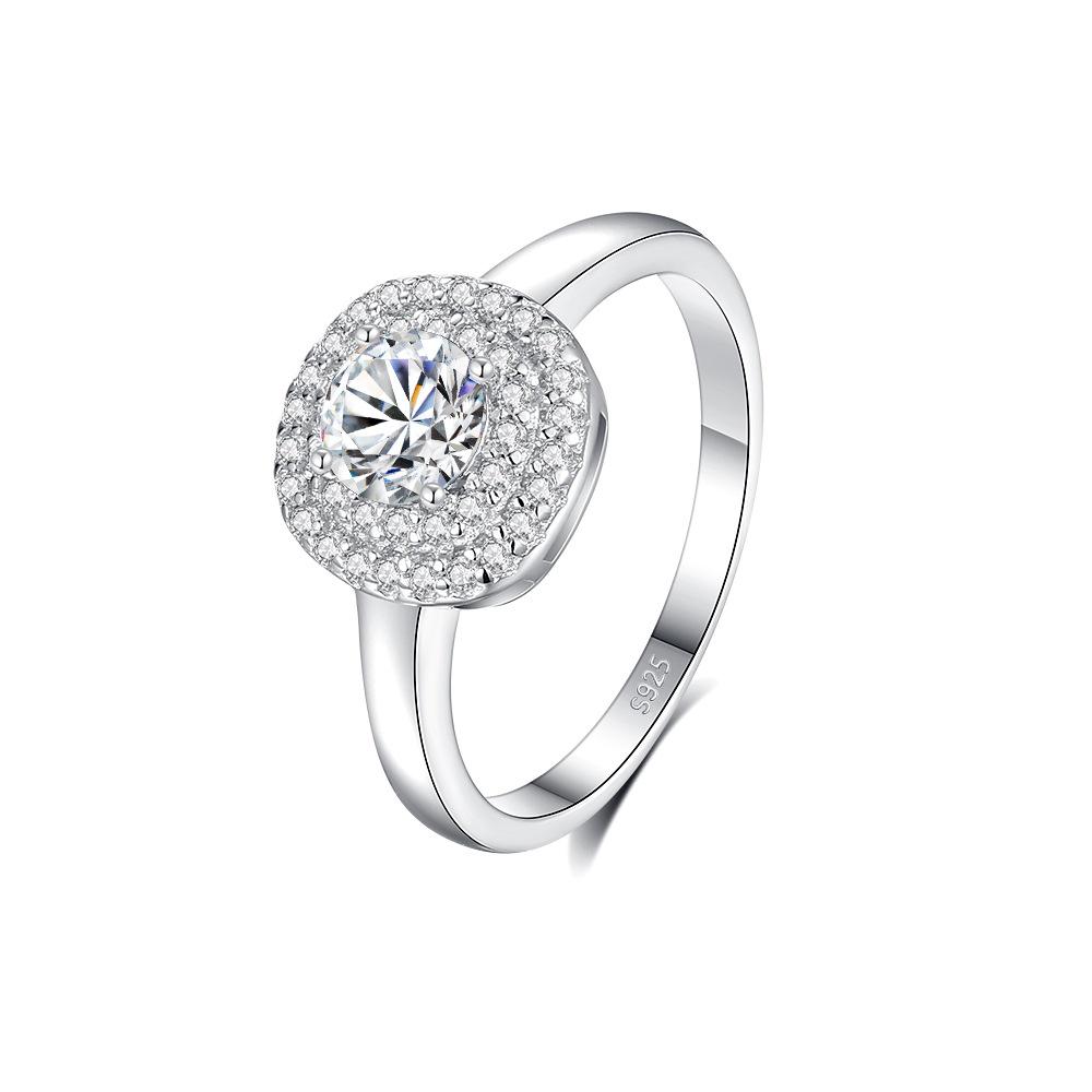 Round Pavé 0.5ct Moissanite Engagement Ring for Women in S925 Sterling Silver