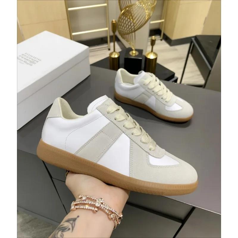 Fashion Classic Retro German Training Shoes Women's Little White Shoes Spring and Autumn New Versatile Lace up Genuine Leather Flat Bo