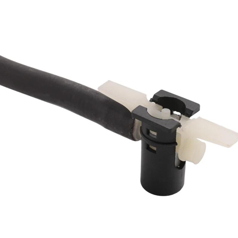 Bränsleöverloppsslang 8200762577 8200596291 8200417884 för 2.0 DCI bränsleinsprutningsreturslang Biltillbehör