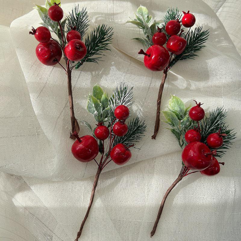 Natural Dried Pine Cones for Christmas Tree Decoration, Photography Props, Floral Wreaths, and Bouquets.
