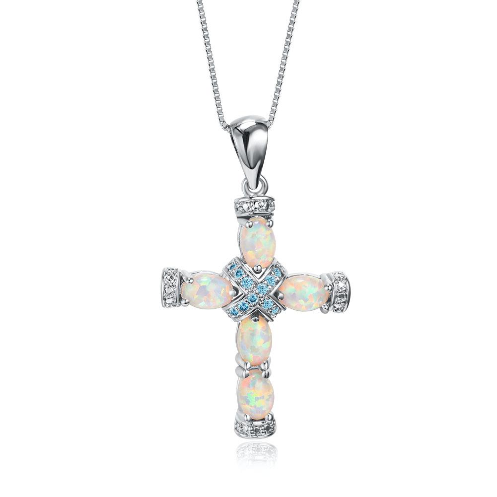 European and American Style Pendant with Cross and Diamond Necklace Exquisite