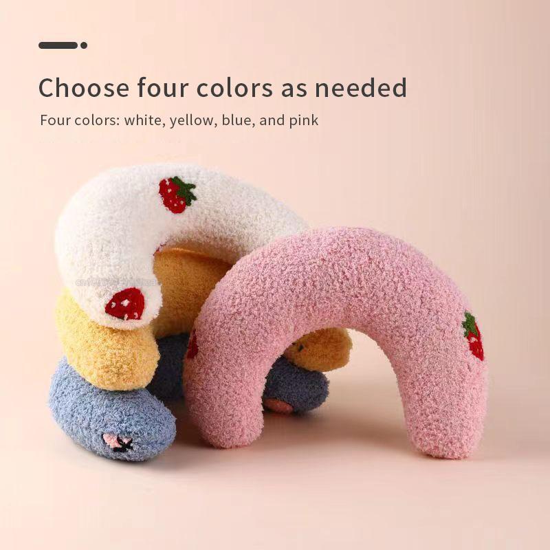 Little Pillow Suitable For Cats Fashion Neck Protector Deep Sleep Puppy U-Shaped Pillow Cat Pillow Kitten Headrest Dog Sleeping Pillow Decor