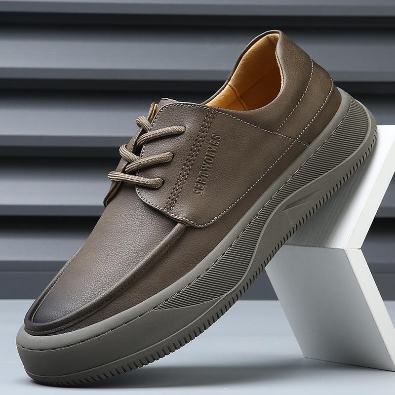 2025 autumn new men's shoes leather breathable versatile platform fashion casual leather shoes men's sports trendy shoes