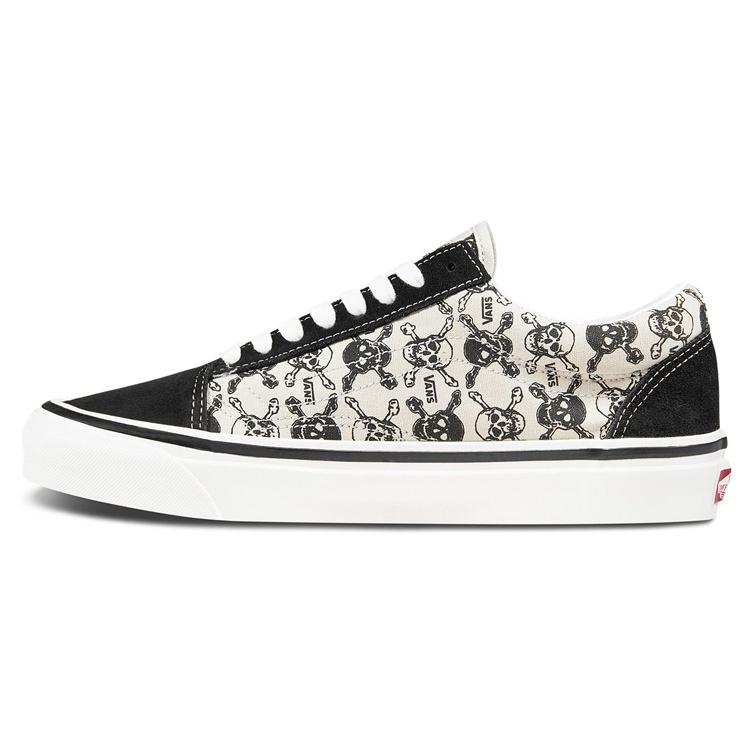 Vans Old Skool 36 DX Skulls Men s VN0A38G2X7Y EU 36