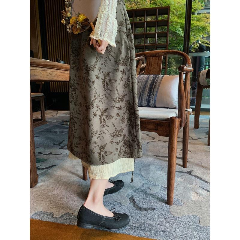 

Cowhide version grape mother same Mary Jane ballet shoes women s single shoes square head thin belt bow light mouth thick heel women 35