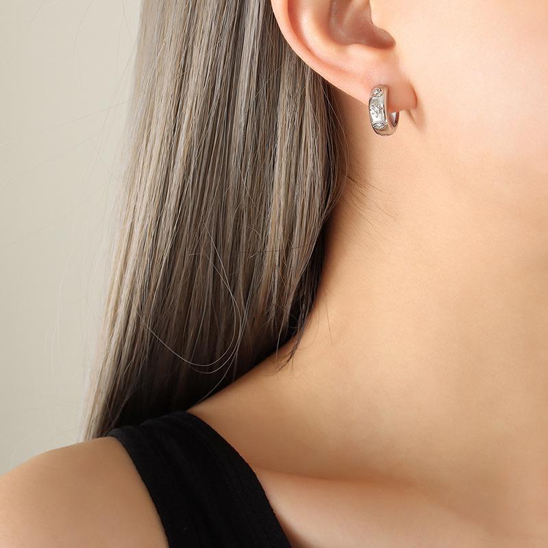 French Retro Titanium Steel Zirconia Openable Earrings for Women - Chic Cross-border Design, Cold Style Jewelry