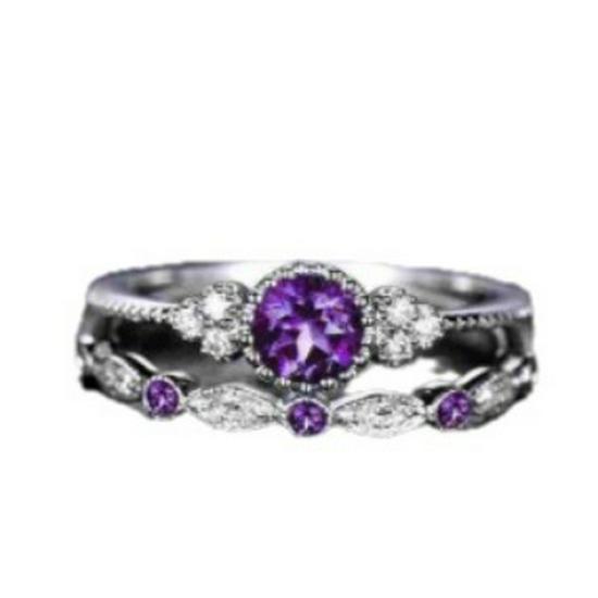 Stylish Zircon Women’s Two-Piece Ring Set with Micro-Emerald Detail