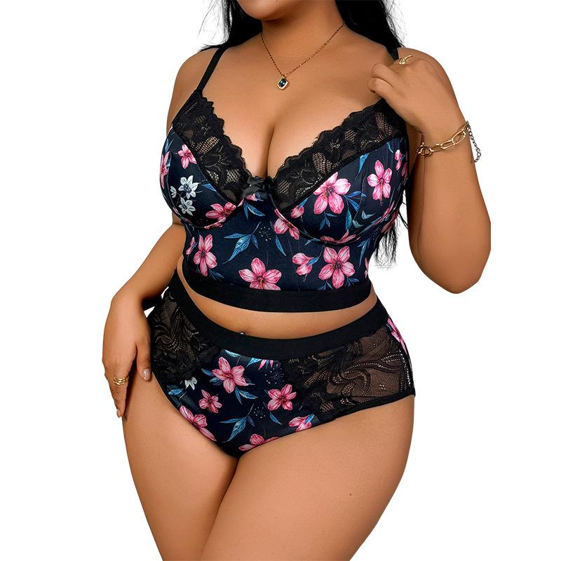 

Сексуальный женский комплект нижнего белья большого размера из кружева с цветочным принтом, комплект из двух предметов: бюстгальтер с подвязками и трусики. XL чёрный