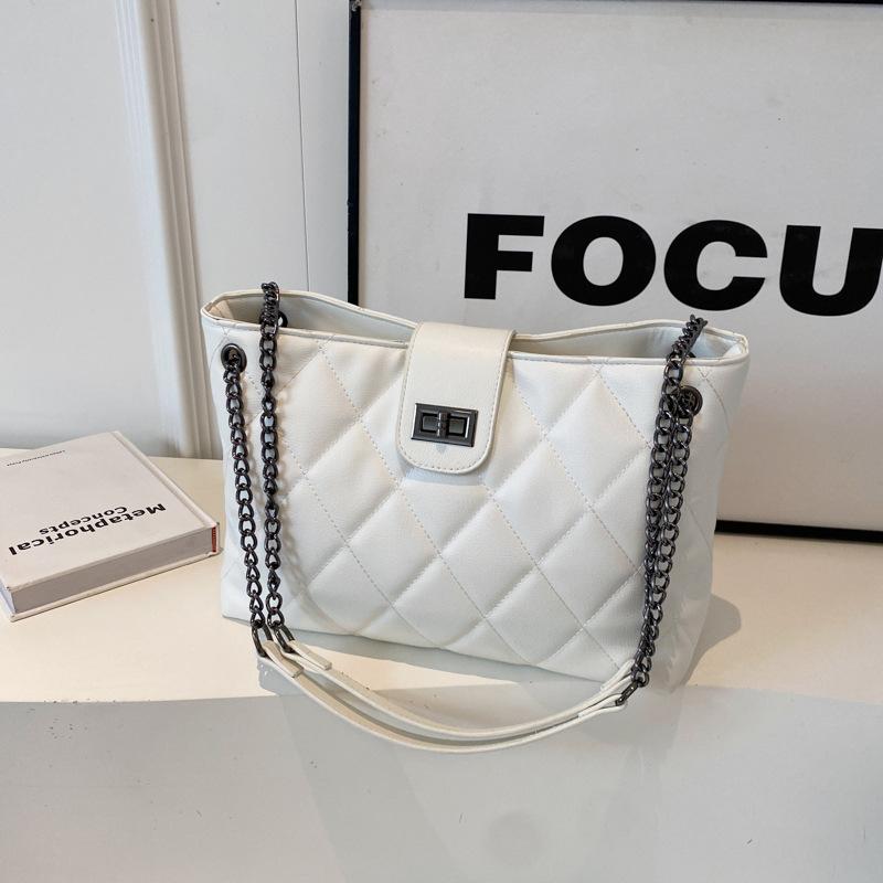 Rhombus Chain Bag Women's Large-capacity New Casual Shoulder Messenger Bag Commuter Tote Bag